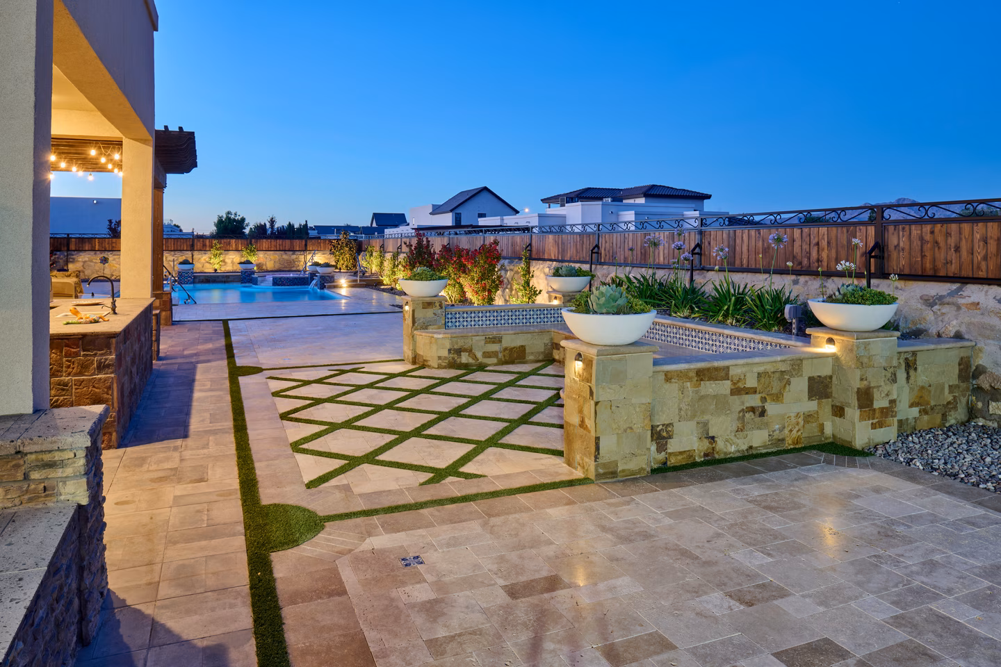 Camino Nogal Custom Landscape — GO DESIGNS El Paso, photo 42